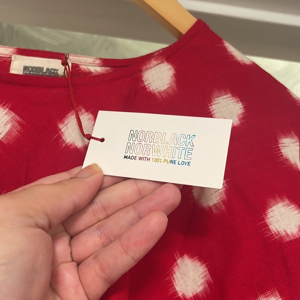 NWT Beautiful Norblack Norwhite Anthropologie Red tunic dress - Picture 3 of 4